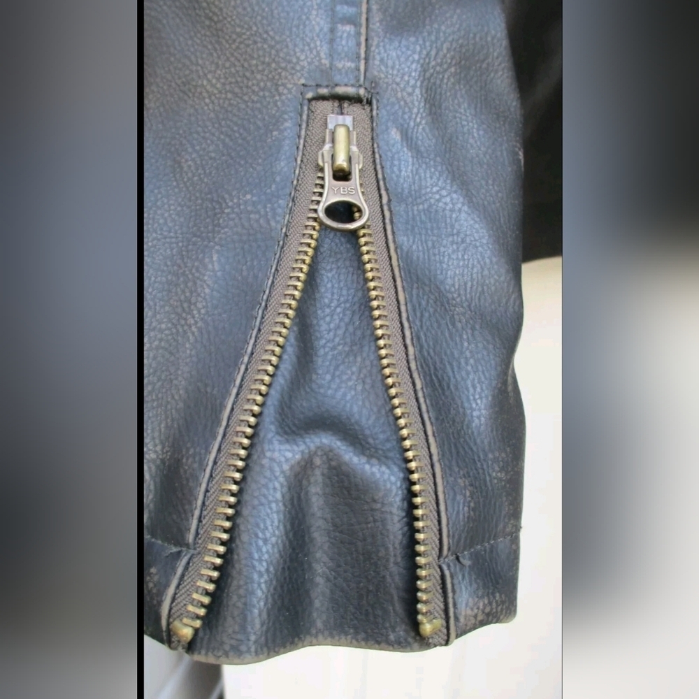 American Rag Jacket Men's Faux Leather Black Lined Motorcycle Size Small - Picture 9 of 15